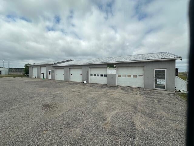 17461 Northland Drive — photo