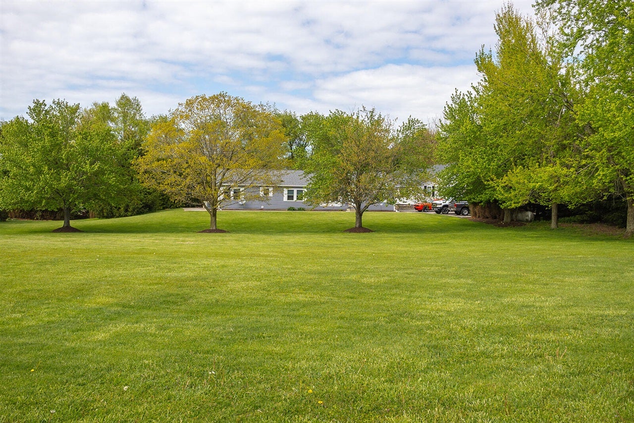 5251 Spring Creek Road — photo