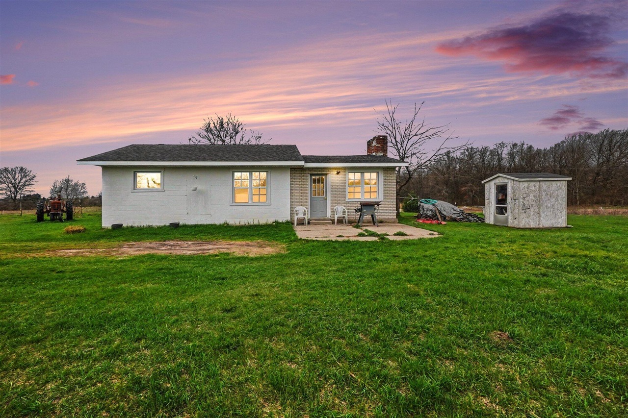 5771 N Woodbridge Road — photo