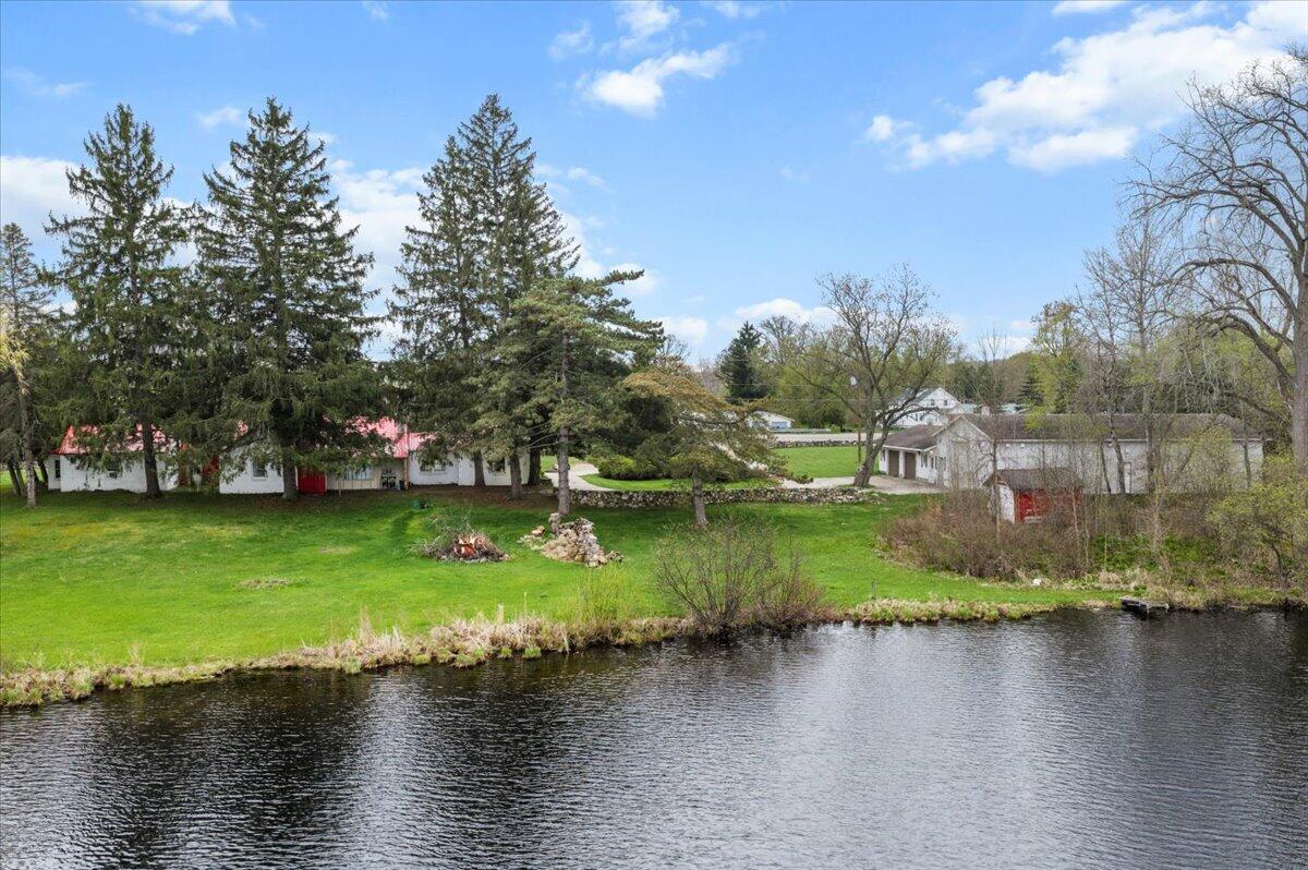 5599 Howard City Edmore Road — photo