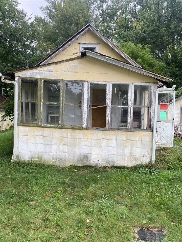 114 Ridge Street — photo