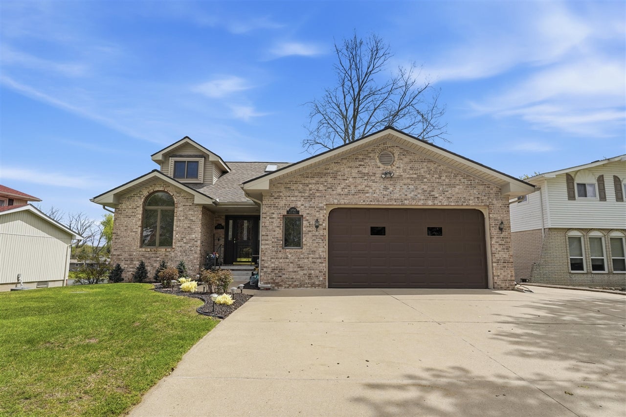 3750 Loch Drive — photo