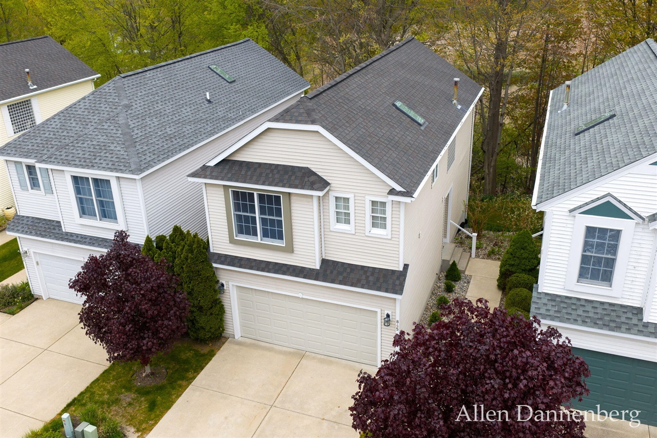 845 Bluff Creek Drive — photo