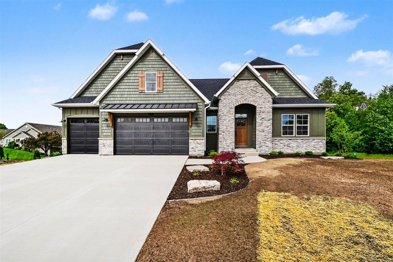 7814 Woodhurst Drive — photo