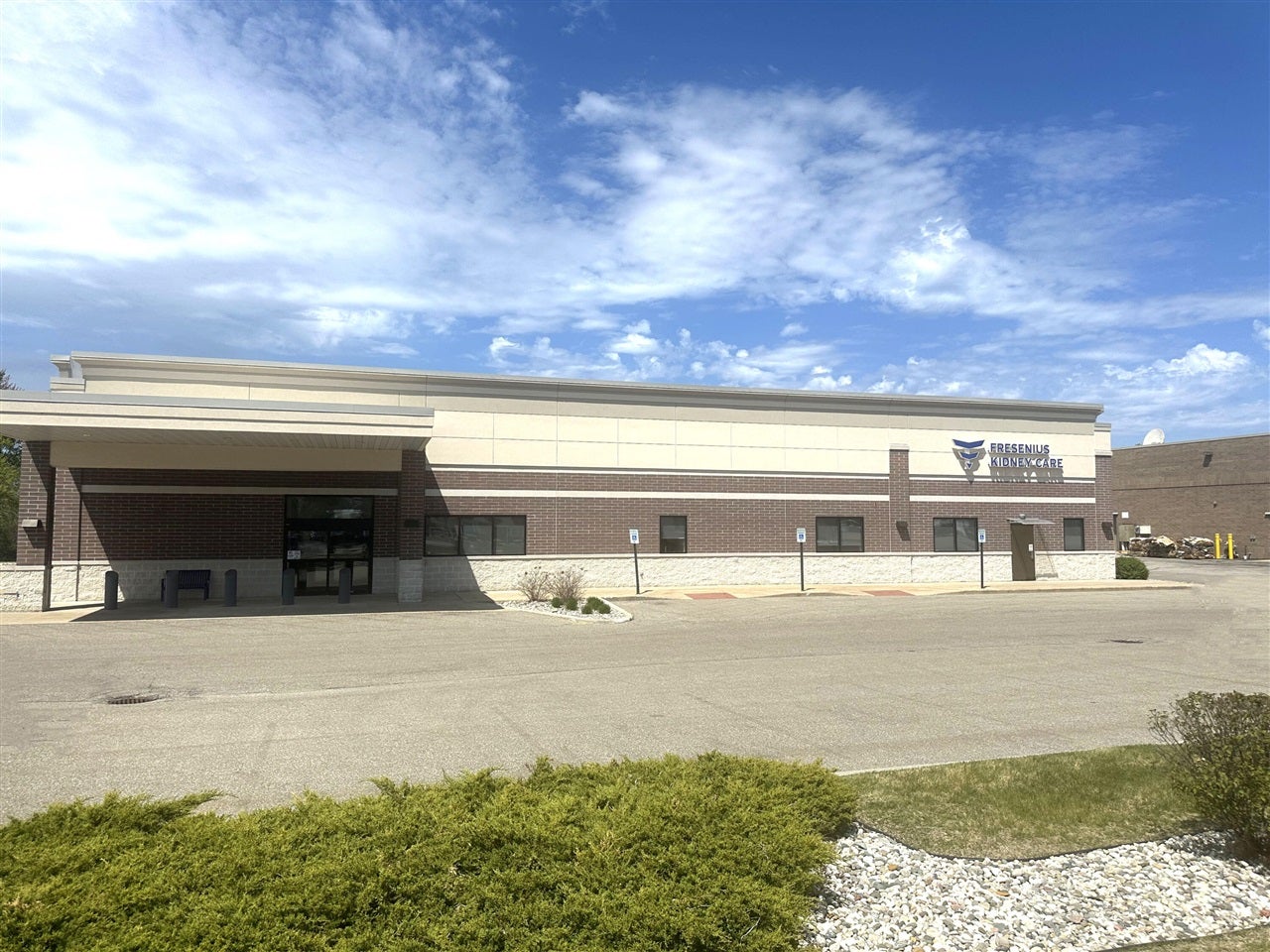 37 S Pere Marquette Highway — photo