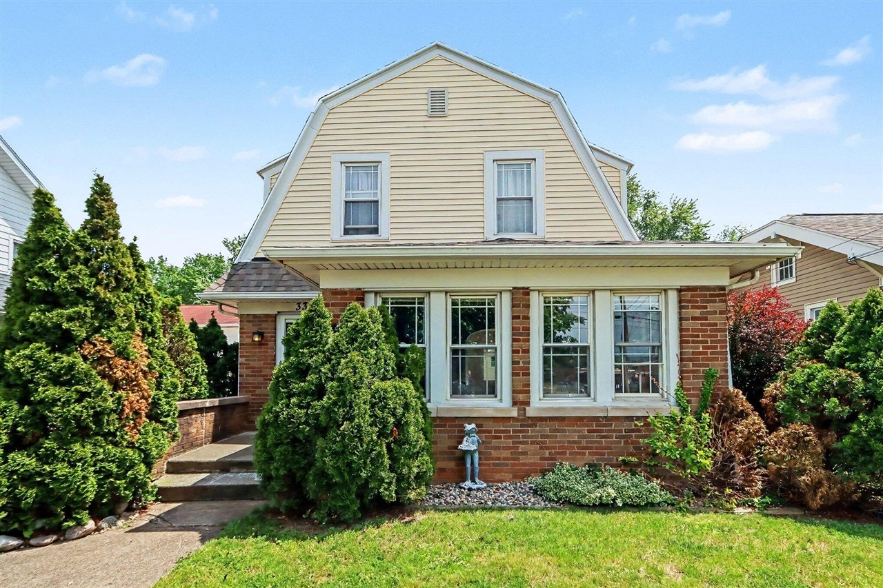 330 N Riverview Drive — photo