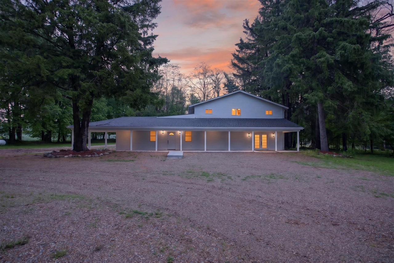 6947 Brown Road — photo