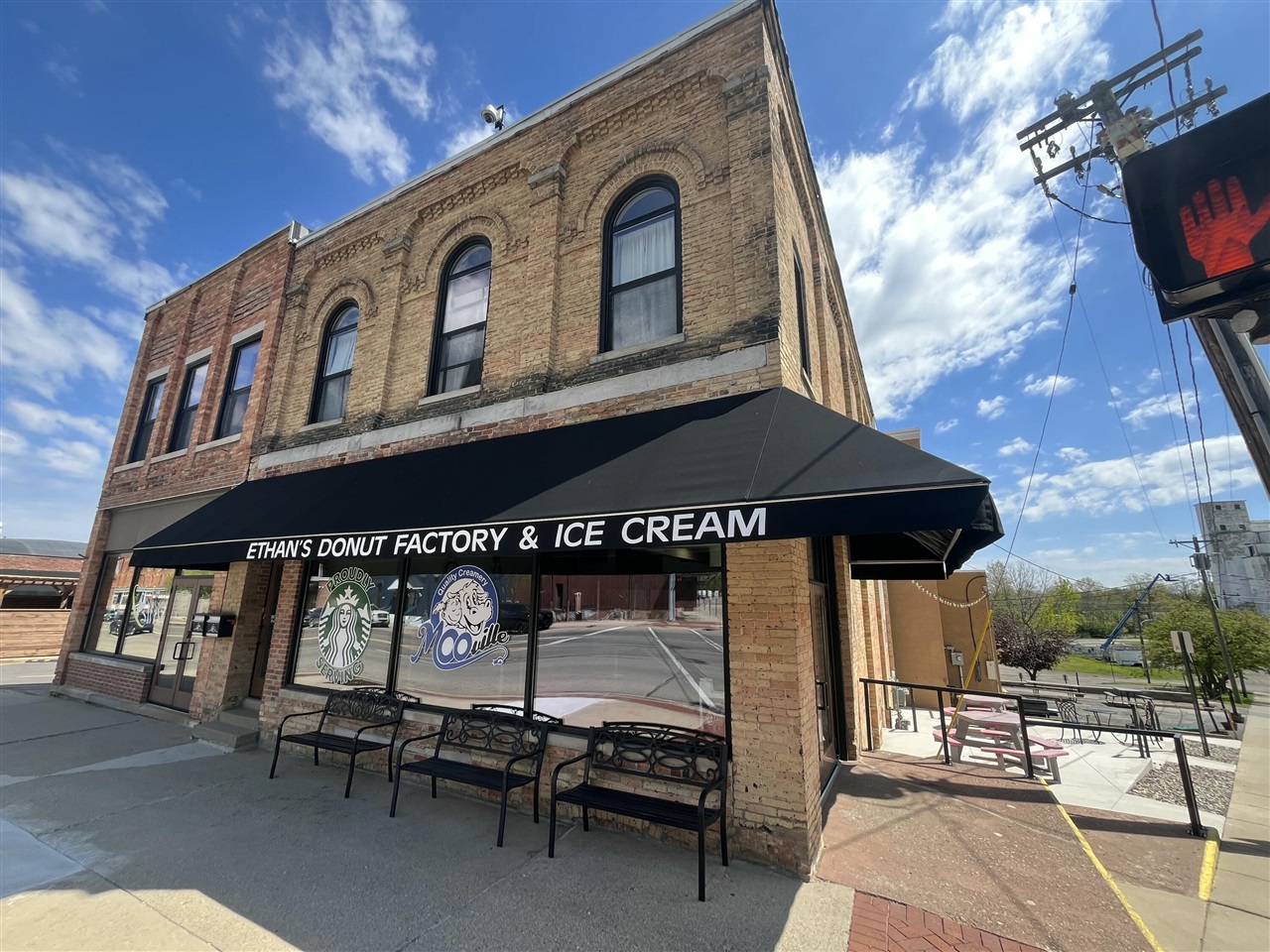 45 N Broad Street — photo