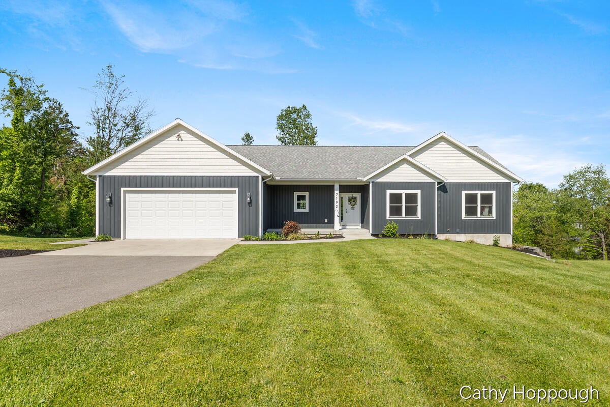 7192 Morrison Lake Road — photo