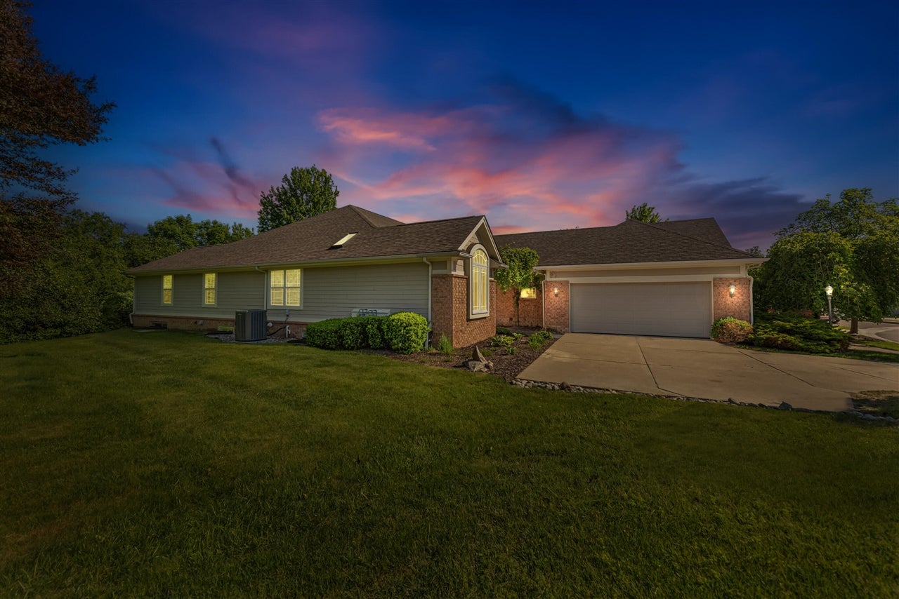 2243 Old Falls Drive — photo