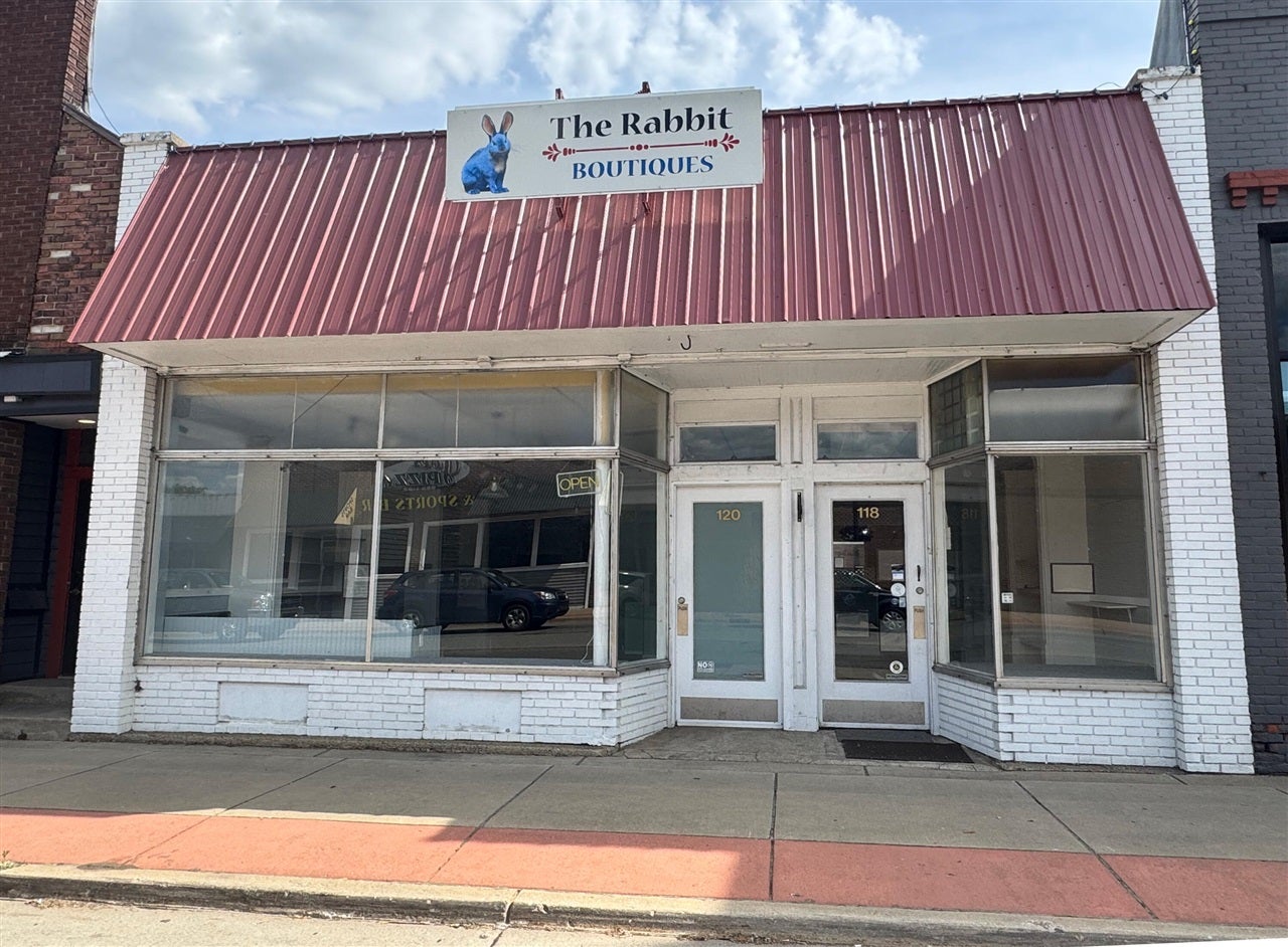120 E Bridge Street — photo