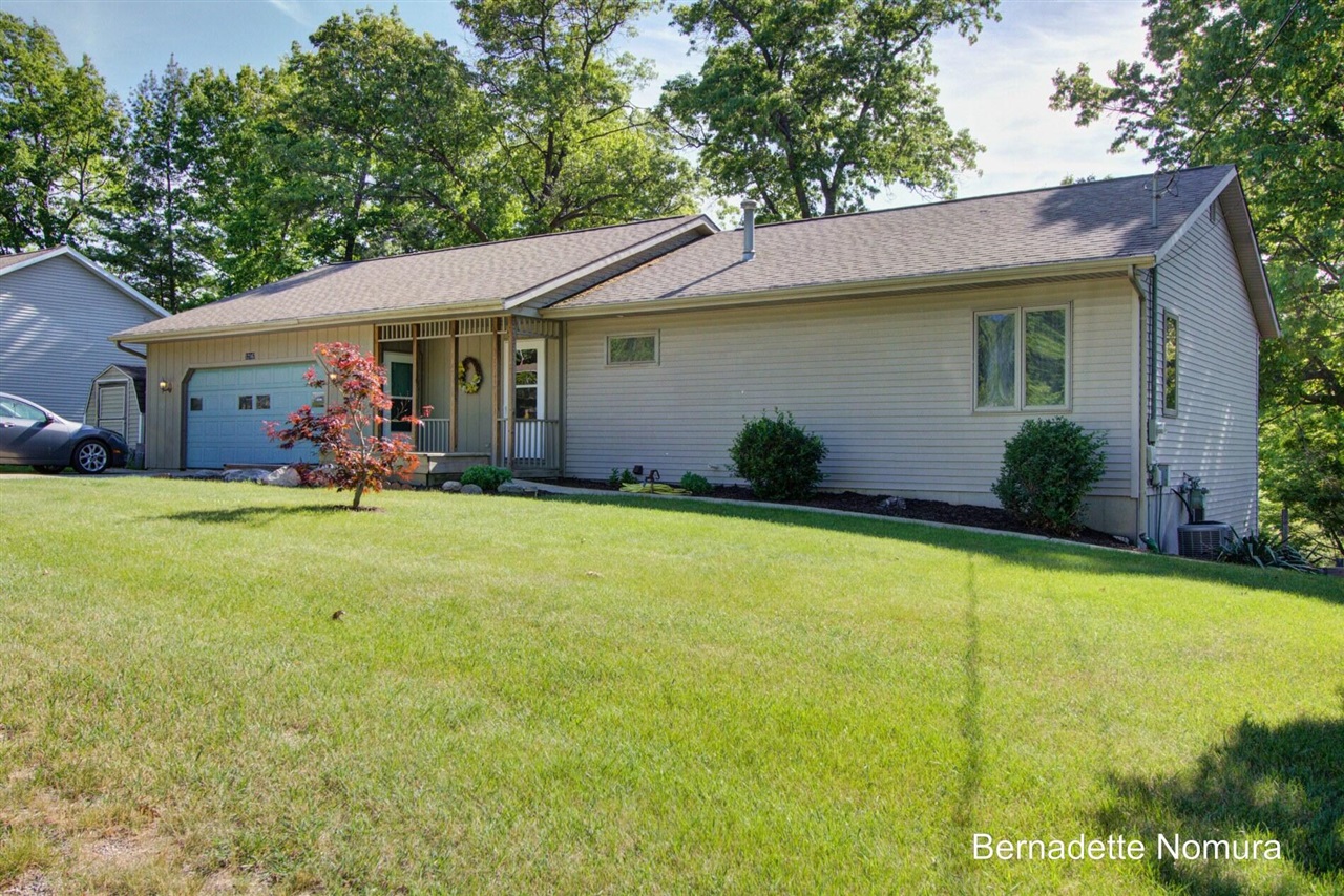 12167 Reyburn Drive, Sparta, MI 49345 — photo 2