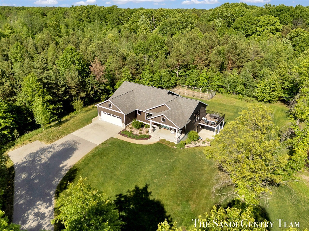 12400 Lincoln Farms Drive — photo