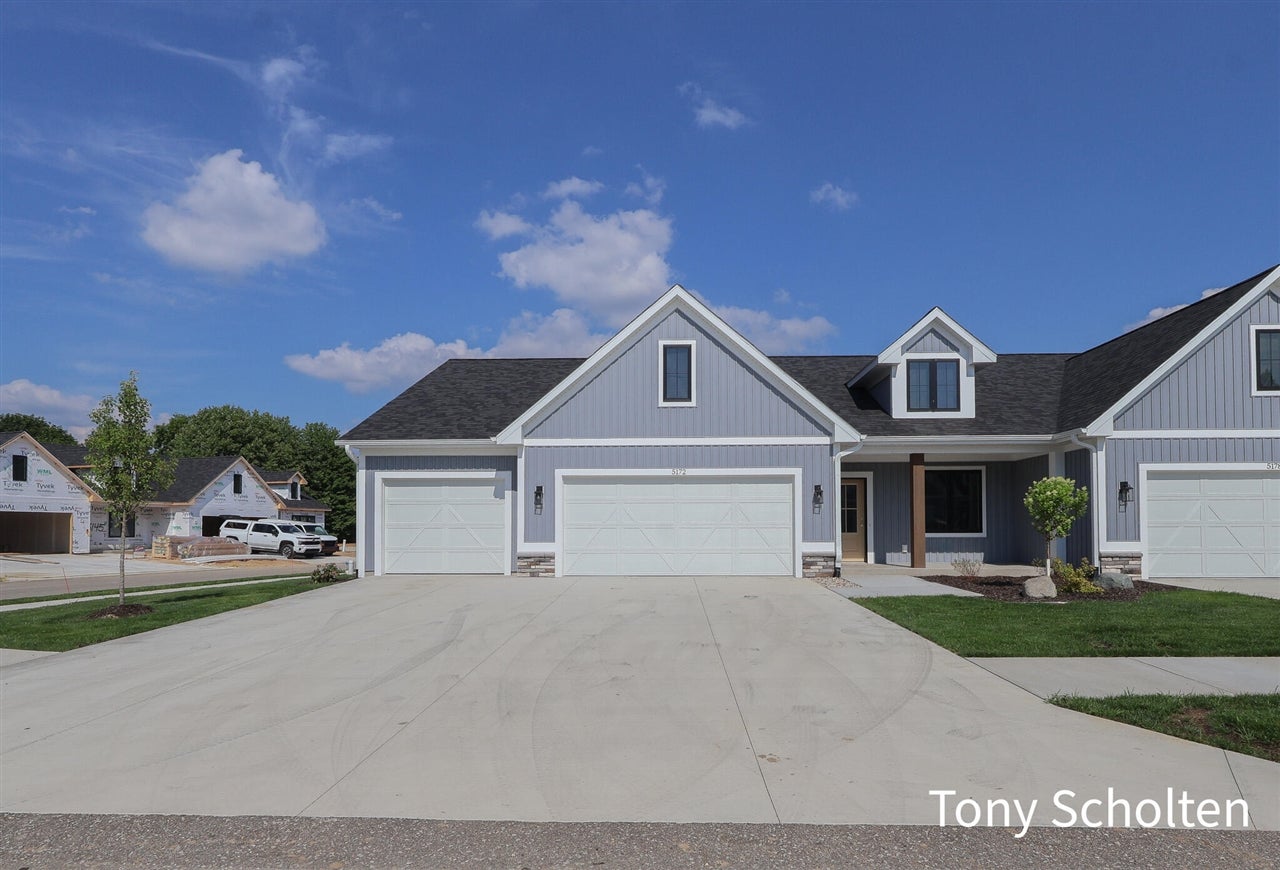 6315 Blendon Woods Drive 43 — photo