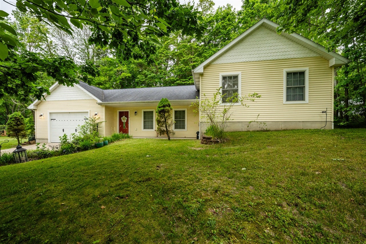 6278 Harrison Street — photo