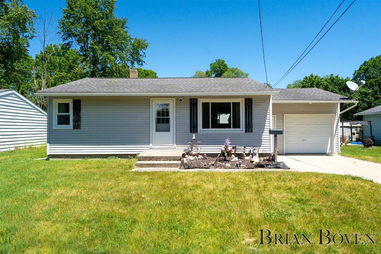 197 Carrie Street — photo