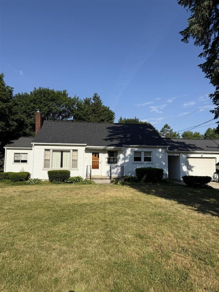 2326 Sunset Lane — photo