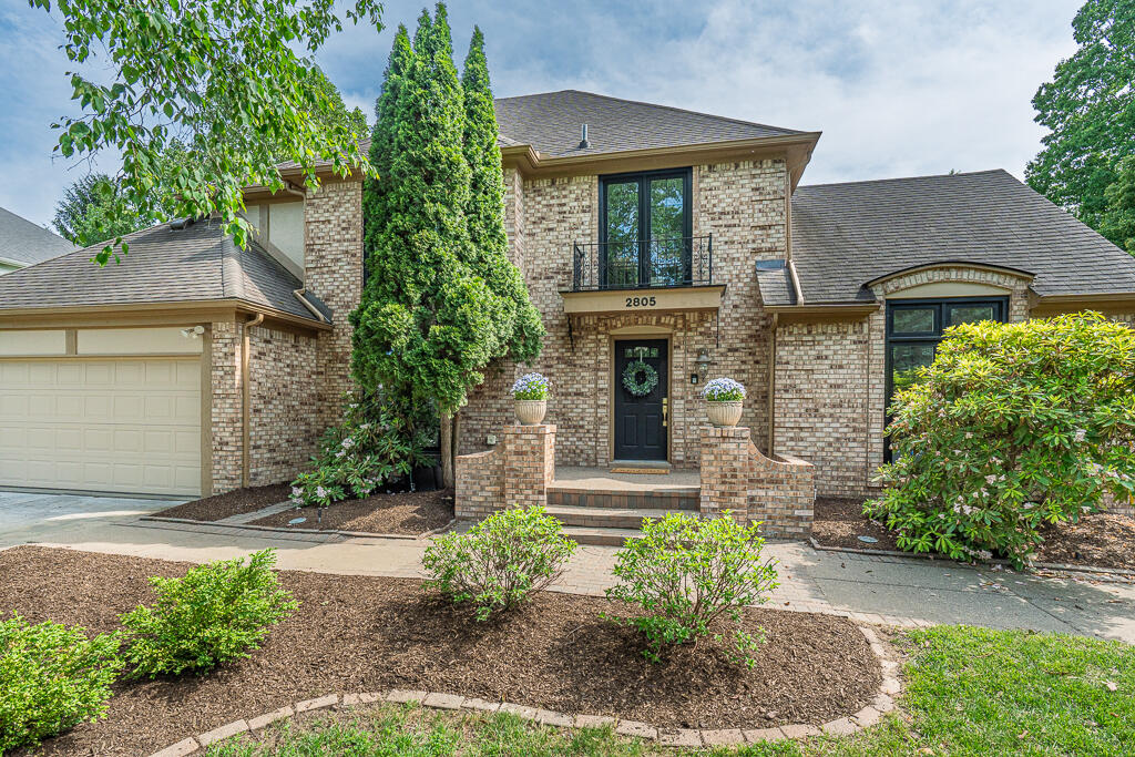 2805 Powderhorn Ridge Road, Rochester Hills, MI 48309 — photo 2