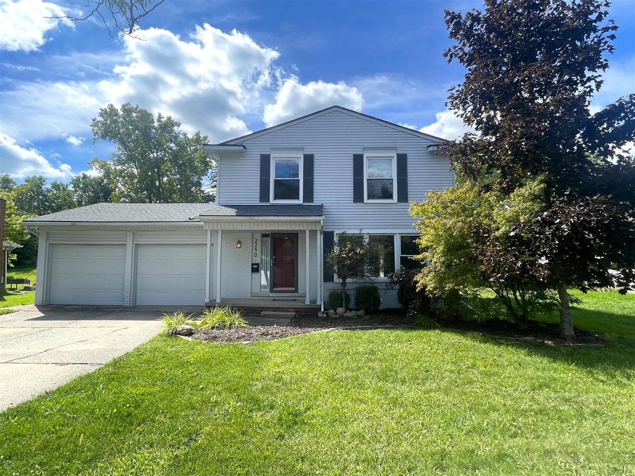 2240 Steeplechase Drive — photo