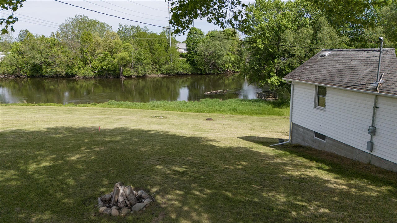 810 S Constantine Street, Three Rivers, MI 49093 — photo 3