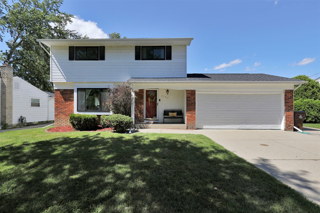 4142 Rivershell Lane, Lansing, MI 48911