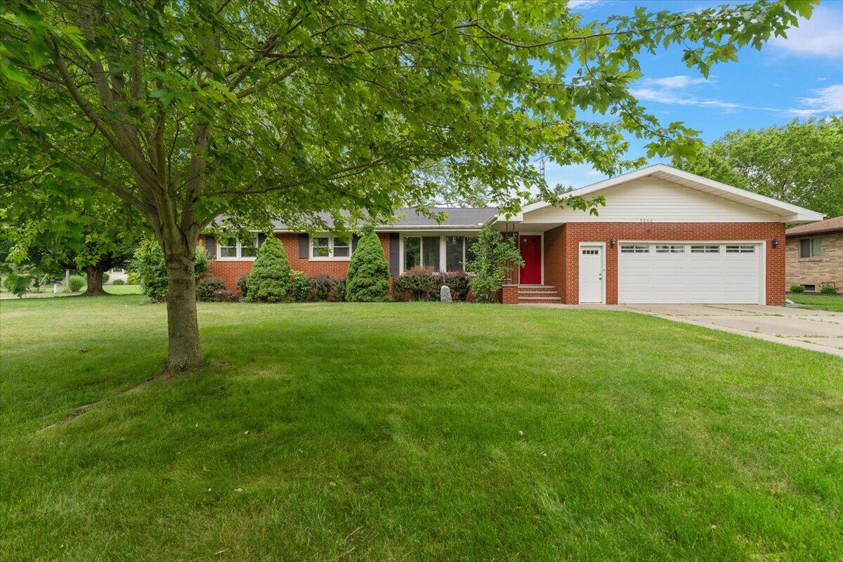 5866 Ponderosa Drive — photo
