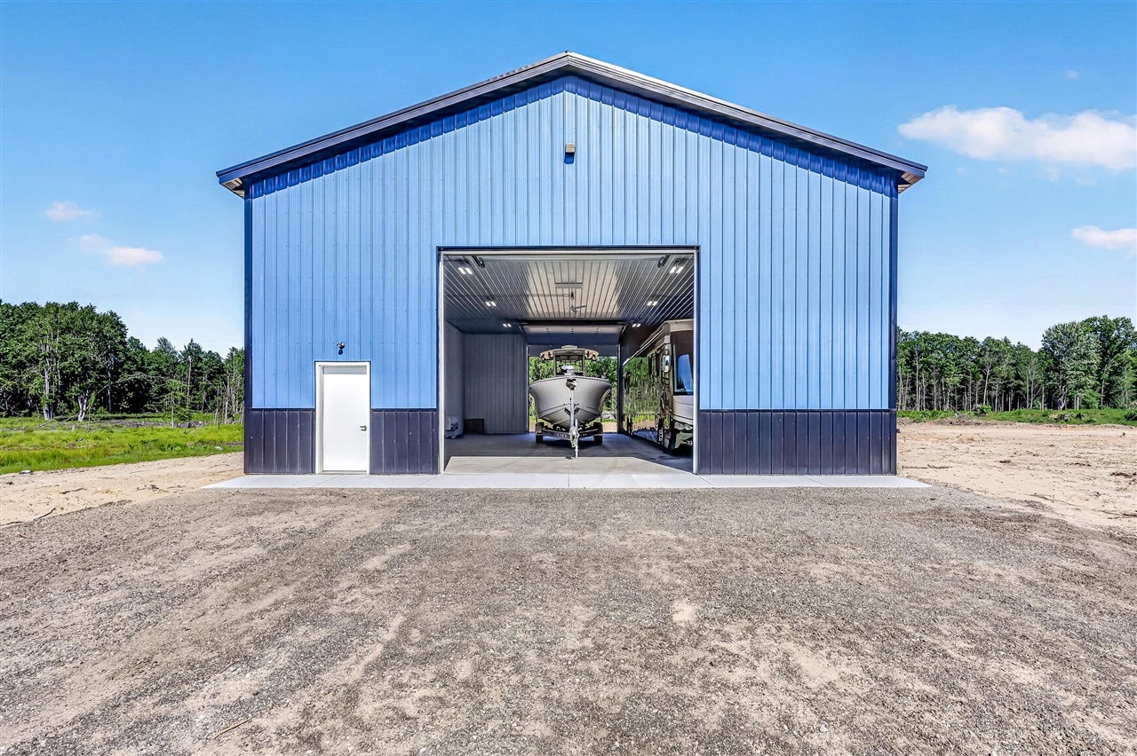 Type 3 - W Dune Locker Place — photo