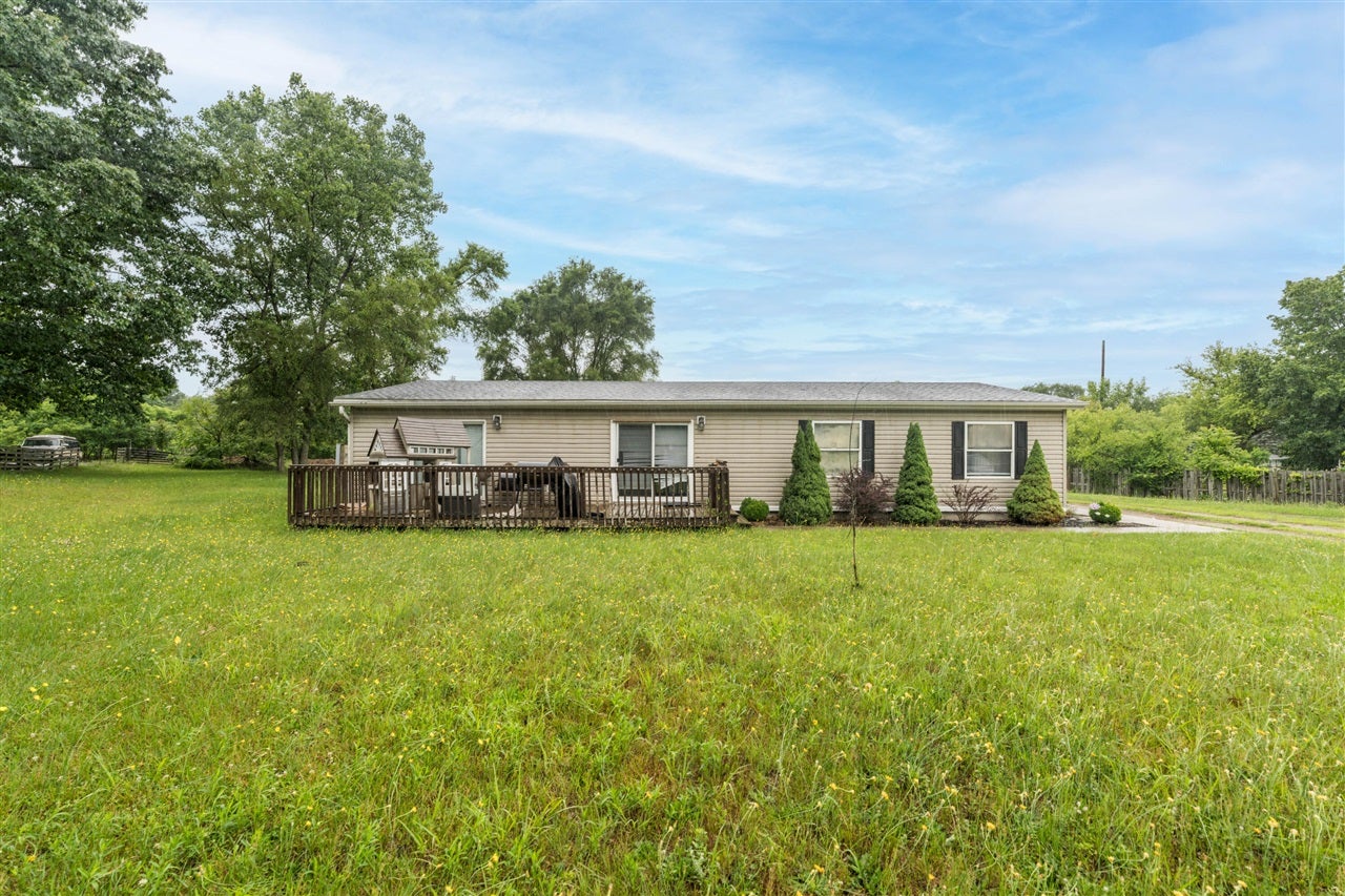 430 N Blue Creek Road — photo