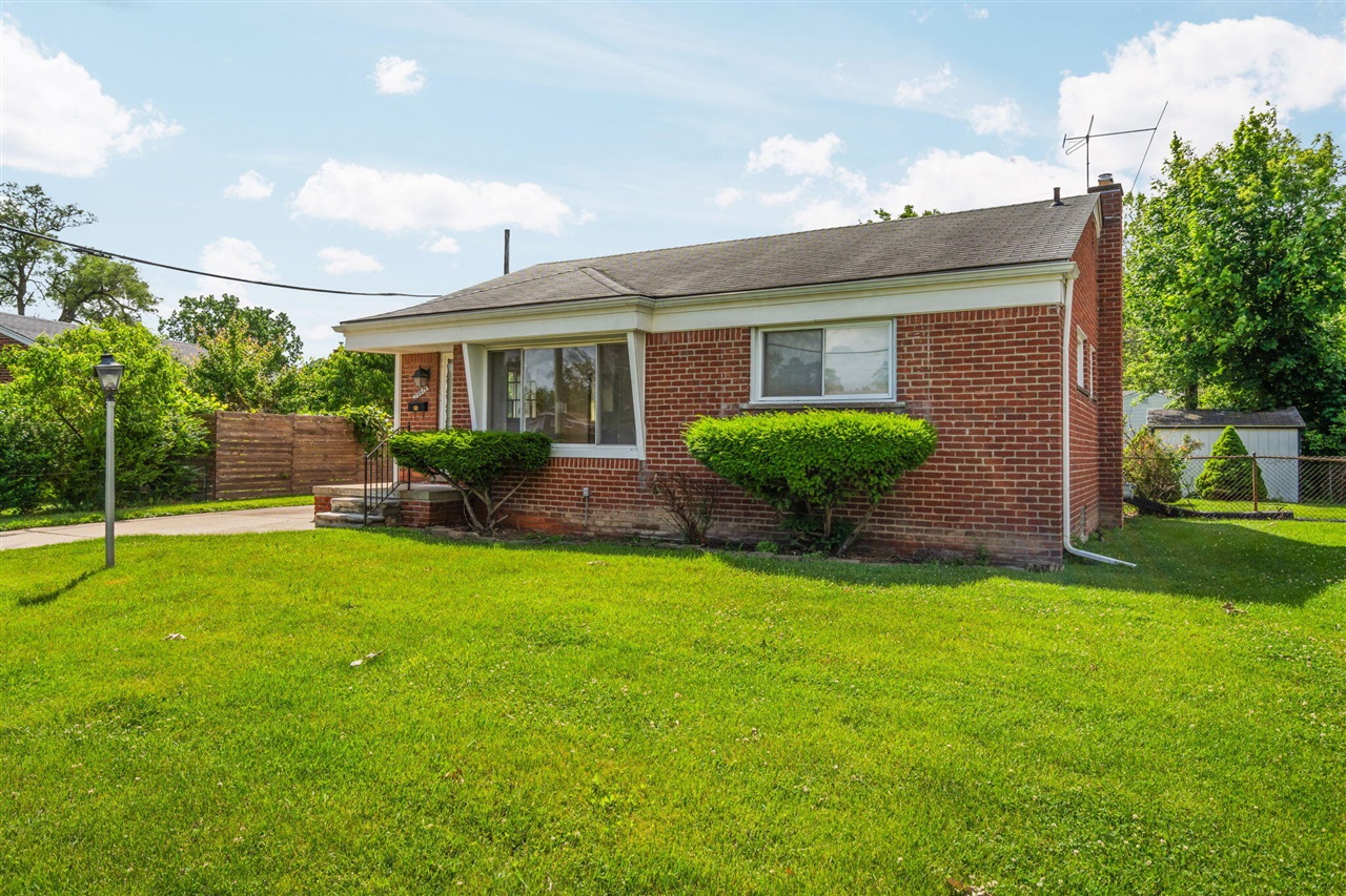 29919 Spring Arbor Drive, Inkster, MI 48141 — photo 2