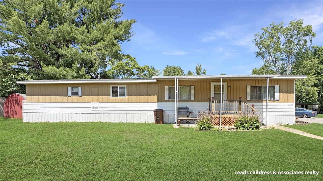 4443 Cedar Wood Street — photo