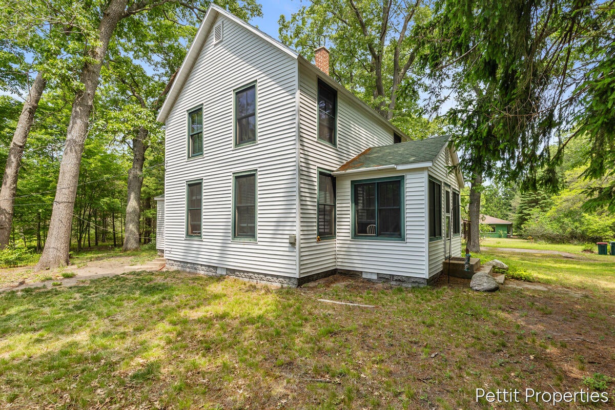 1857 Simonelli Road — photo
