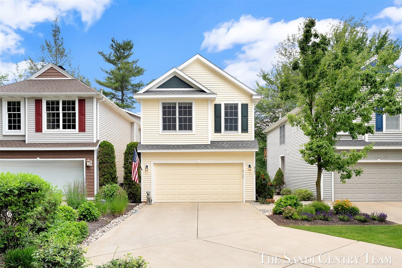 931 Bluff Creek Drive 21 — photo
