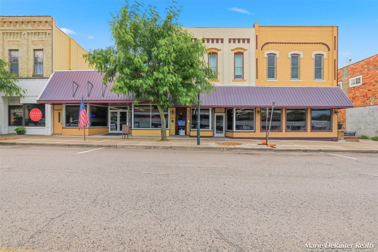 39 S State Street — photo