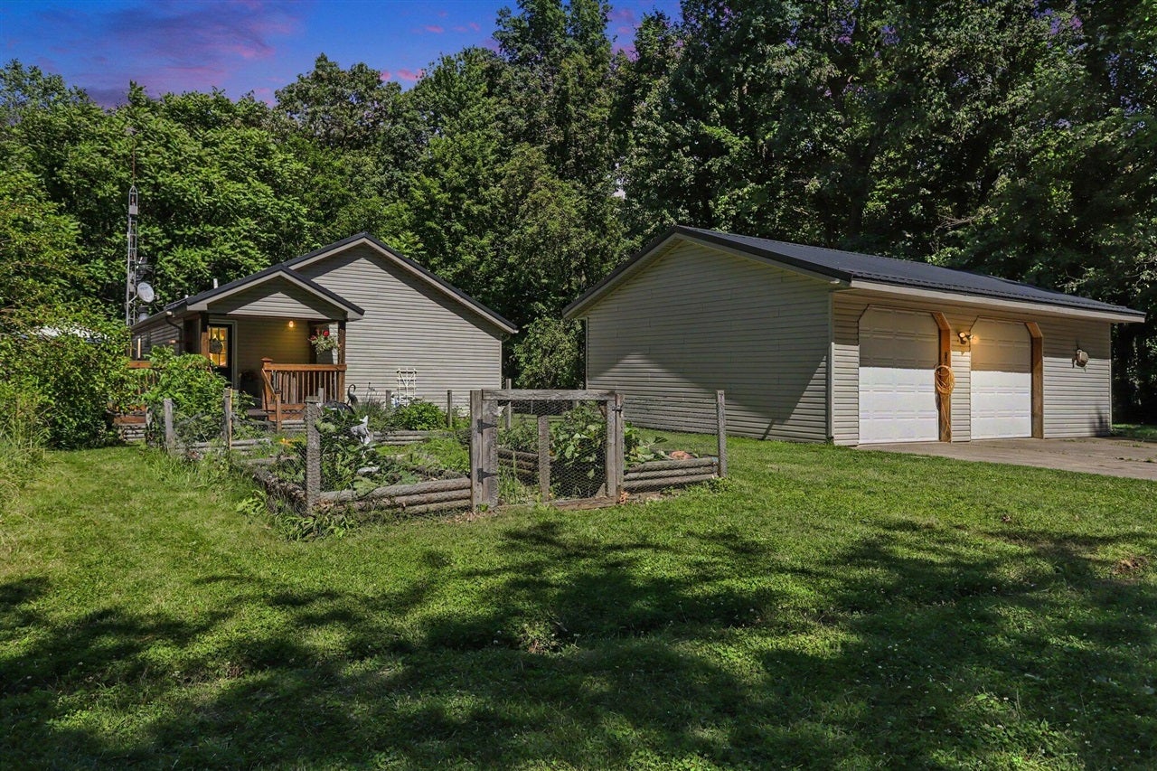 67526 Thunderbird Drive — photo