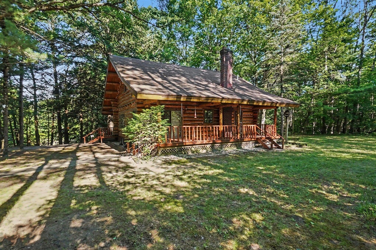 1091 N River Trail — photo
