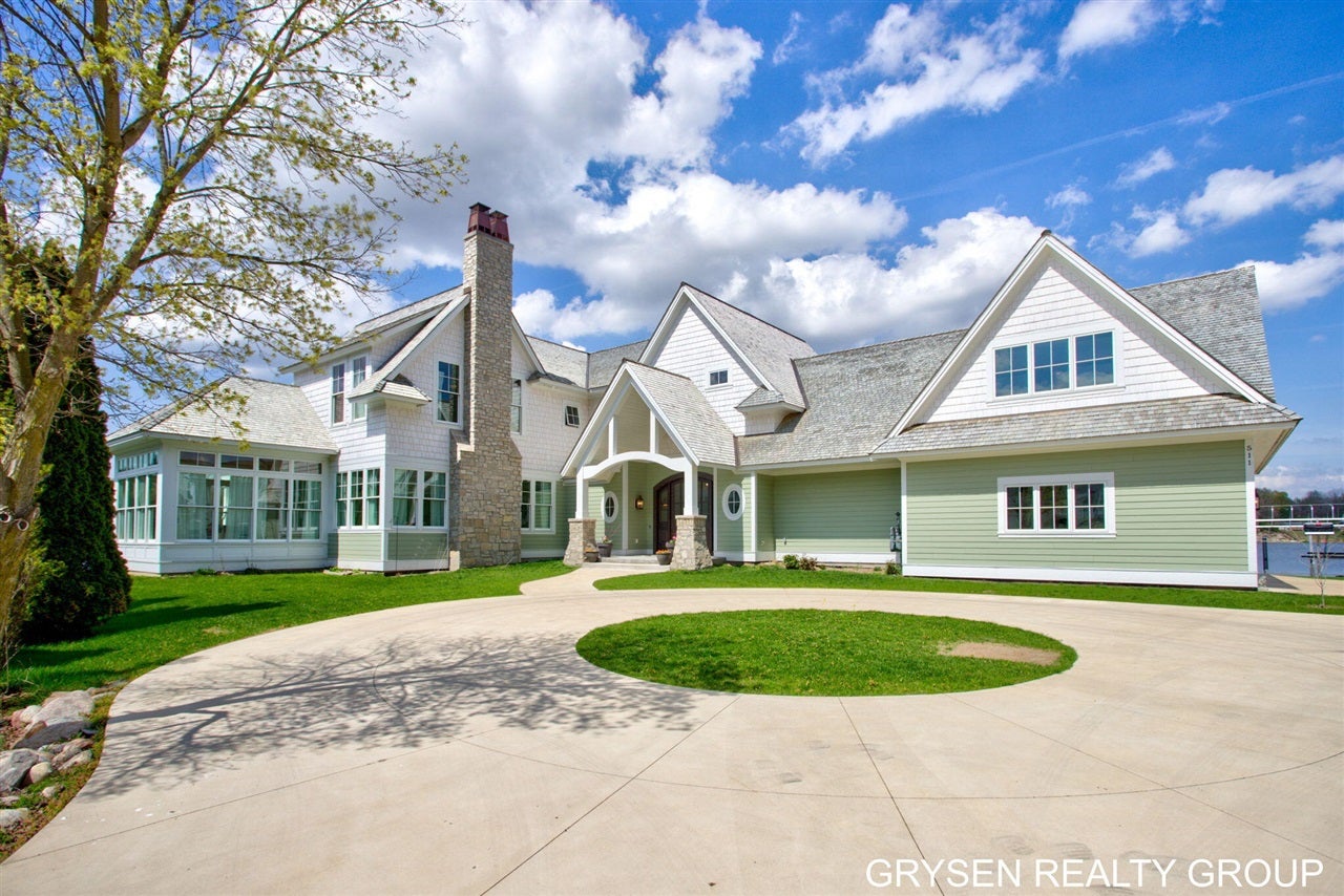 511 N Lake Drive — photo