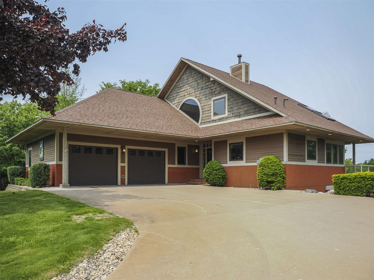 200 National Drive — photo