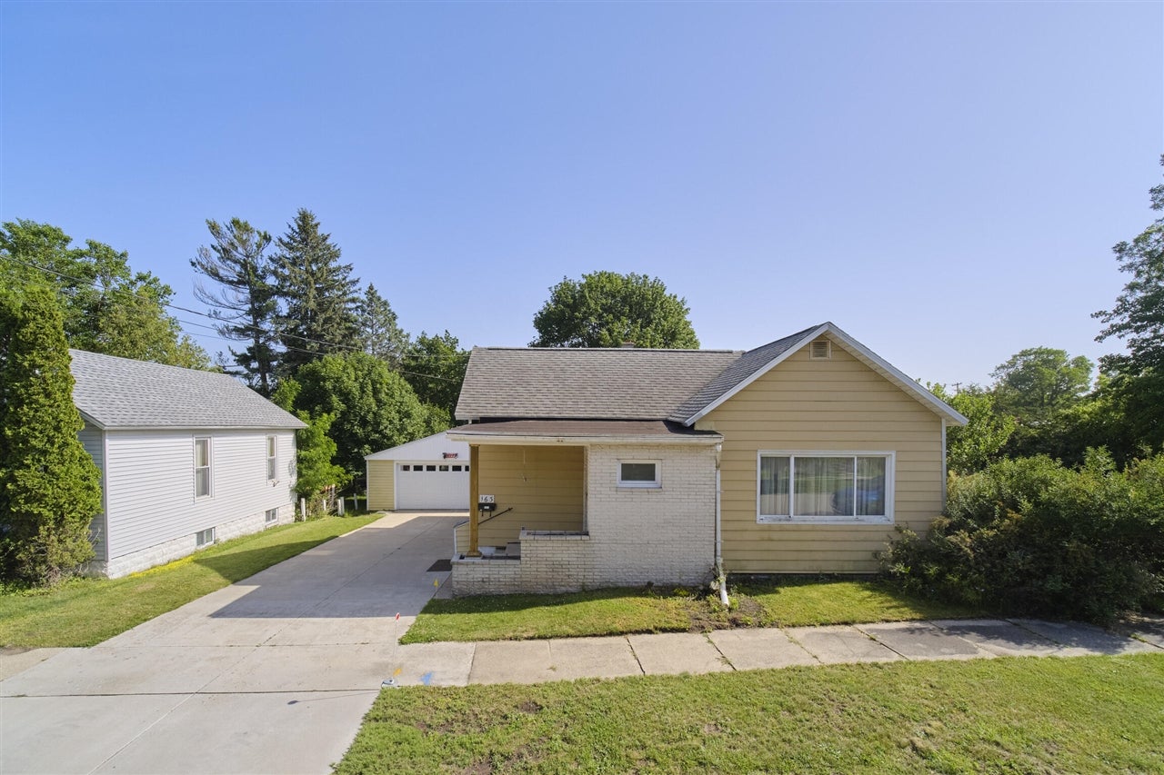 163 Van Buren Street — photo