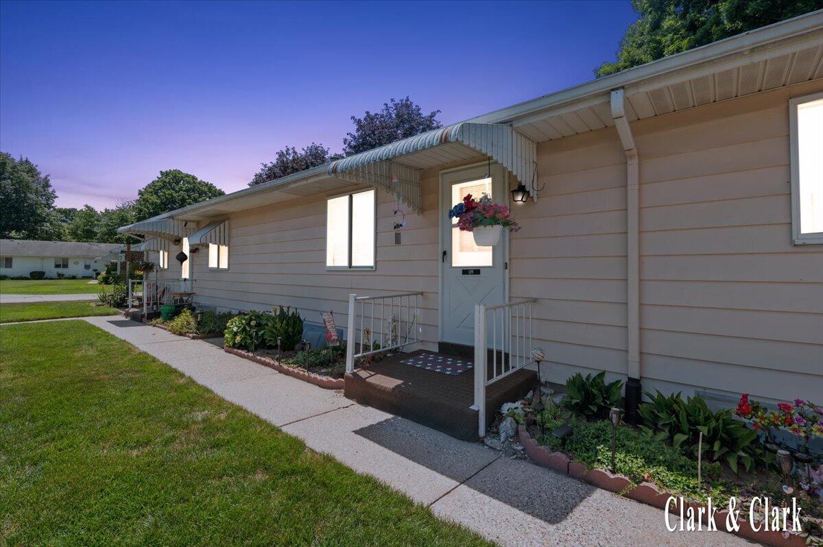 5777 Leisure South Drive 135 — photo