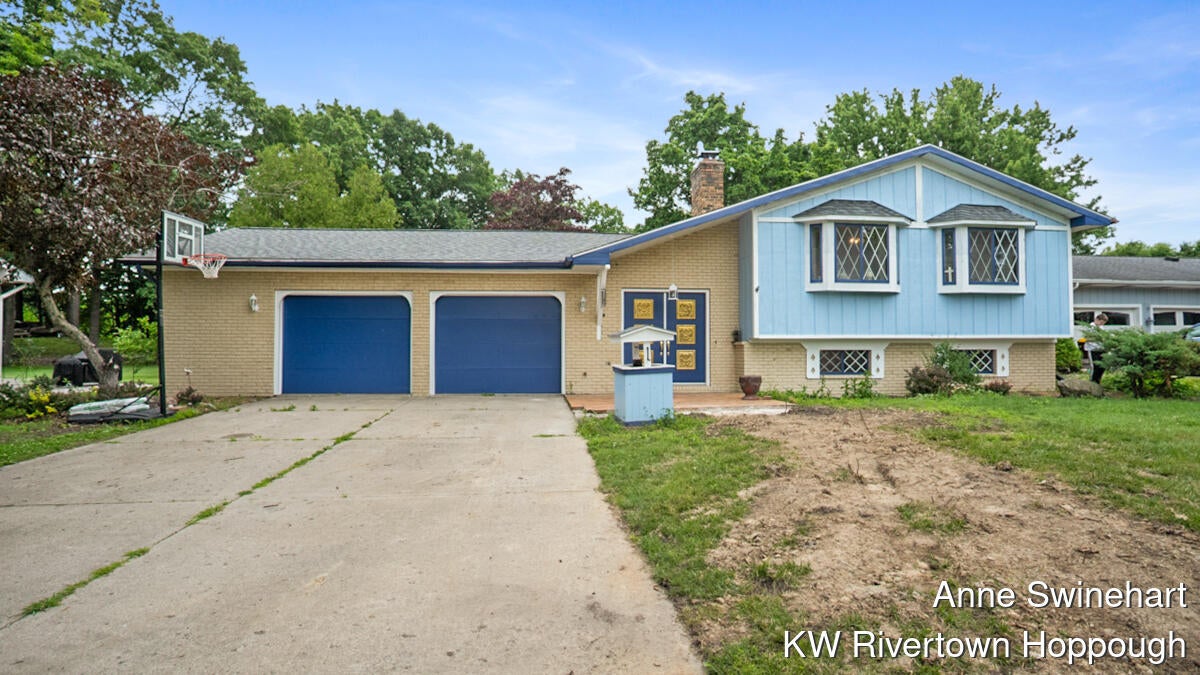1686 Stonehaven Drive — photo