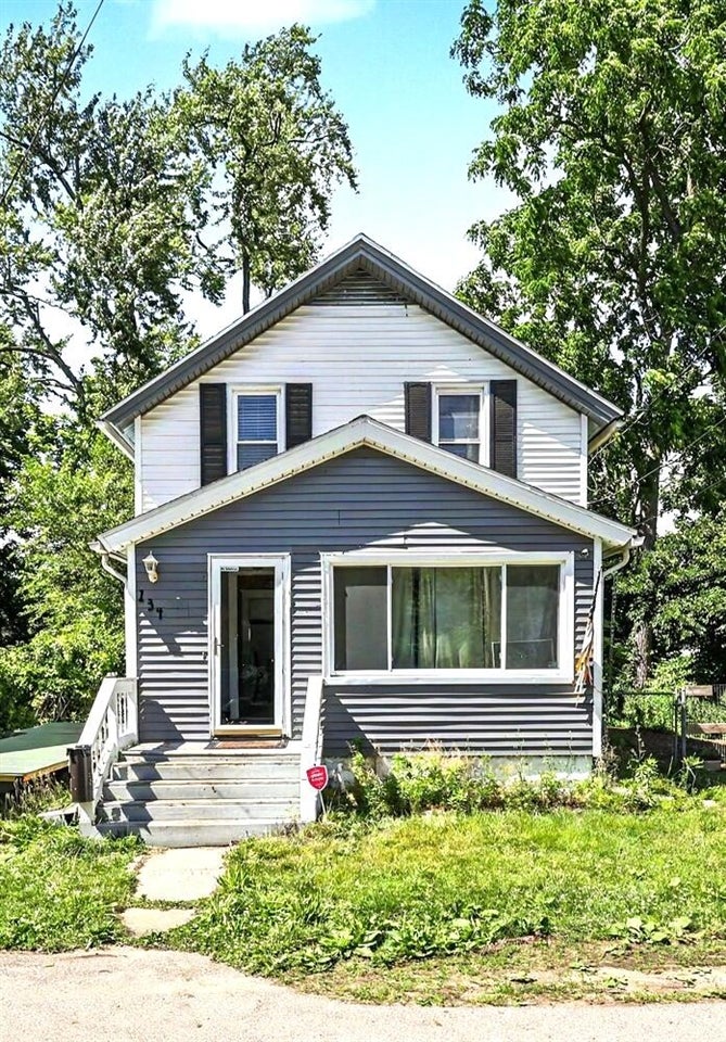 134 Hollis Street — photo
