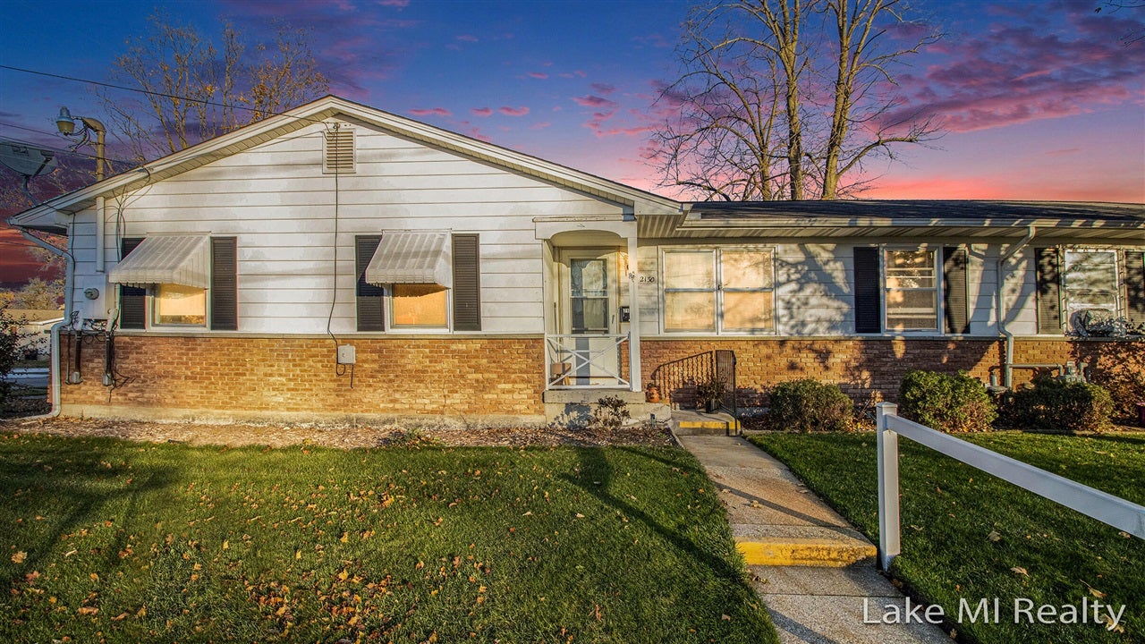 2130 Banner Drive 21 — photo