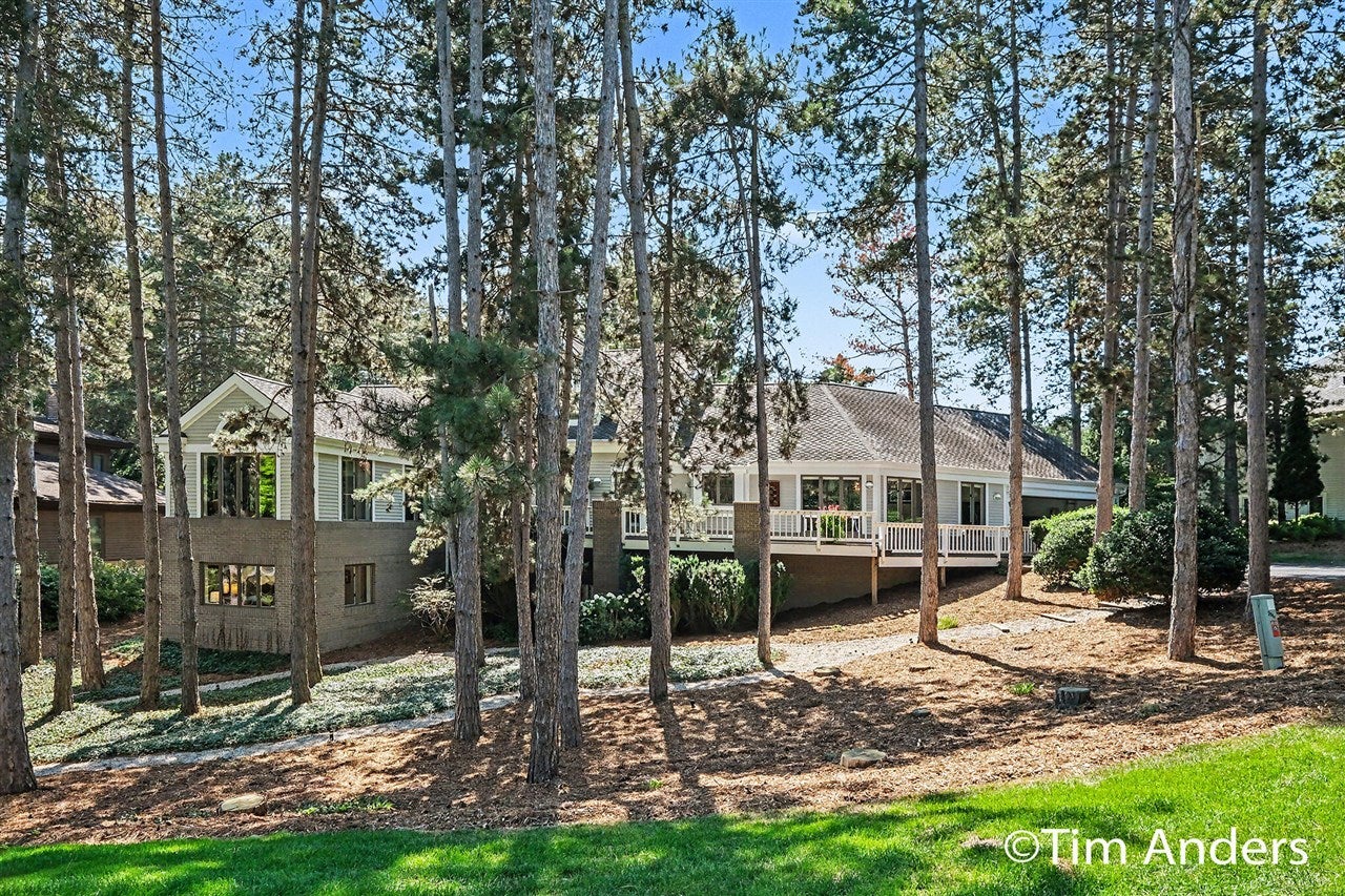 3433 Meadowood Trail Drive — photo