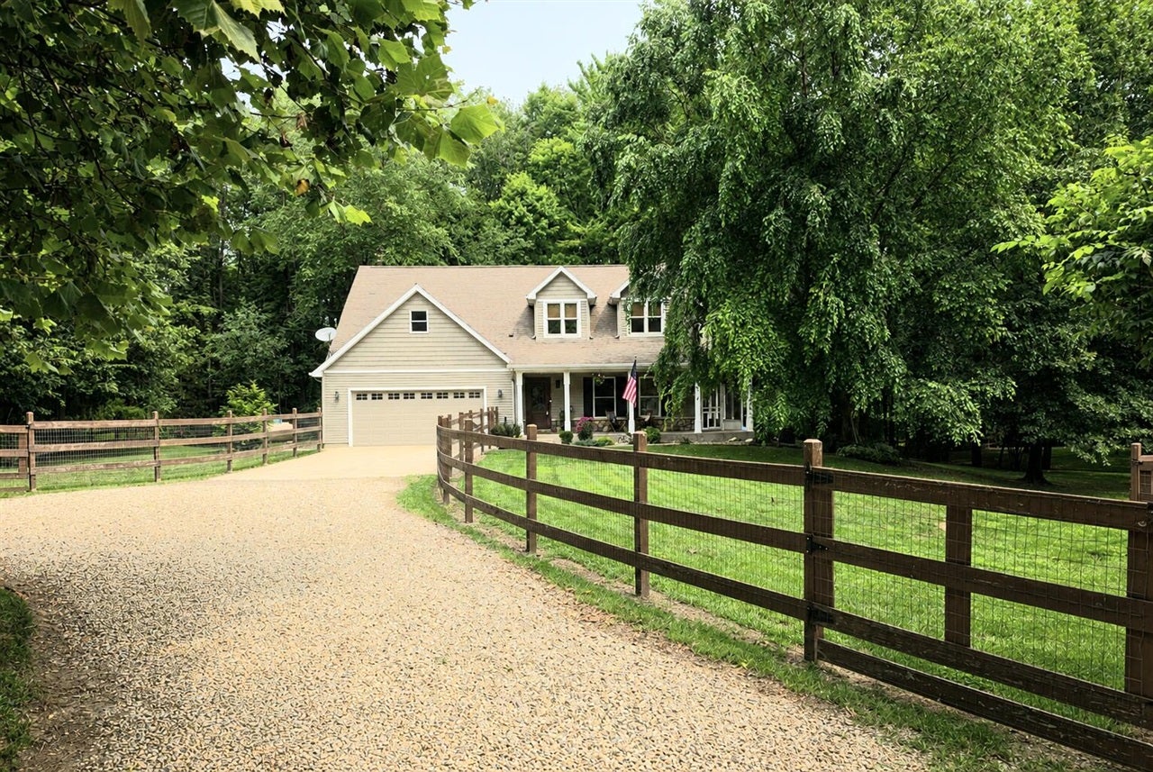 63483 Robbins Lake Road — photo