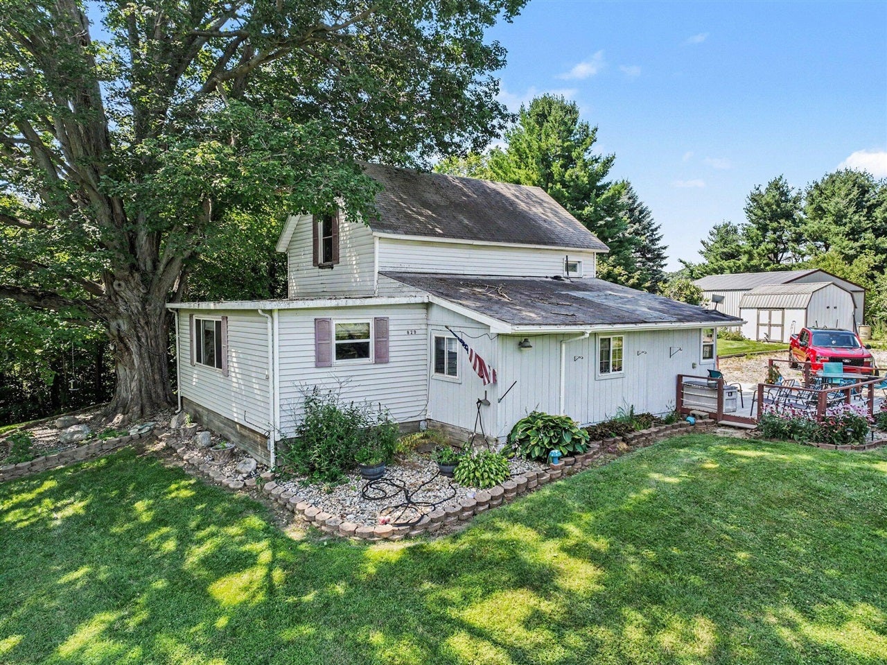 829 E Wagner Road — photo