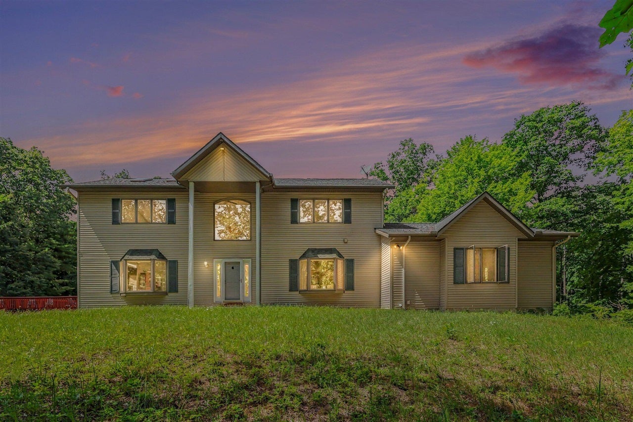 3071 W White Lake Drive — photo