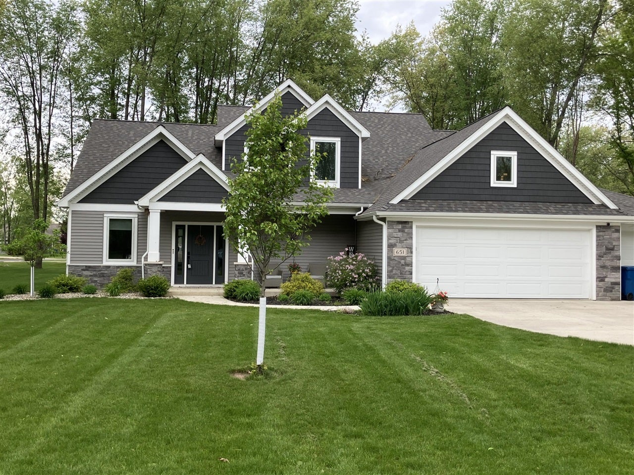 651 Woodchuck Drive — photo