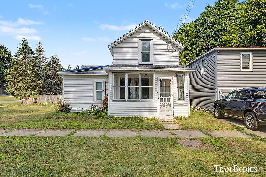 721 Pearl Street — photo