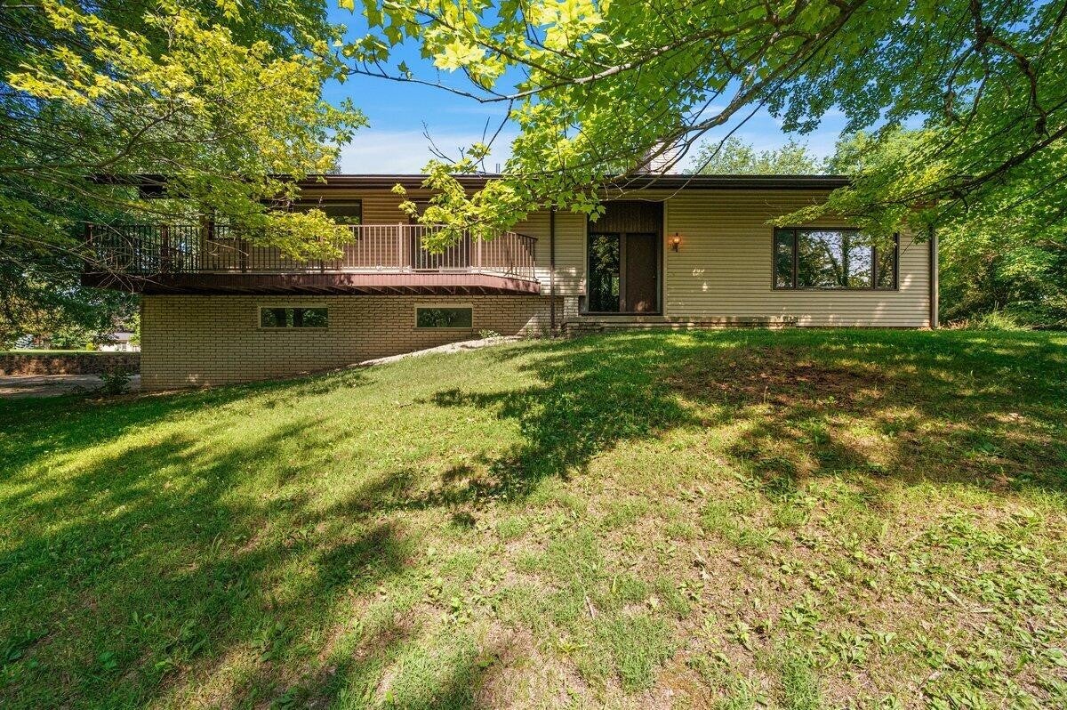 4816 Wylie Road — photo