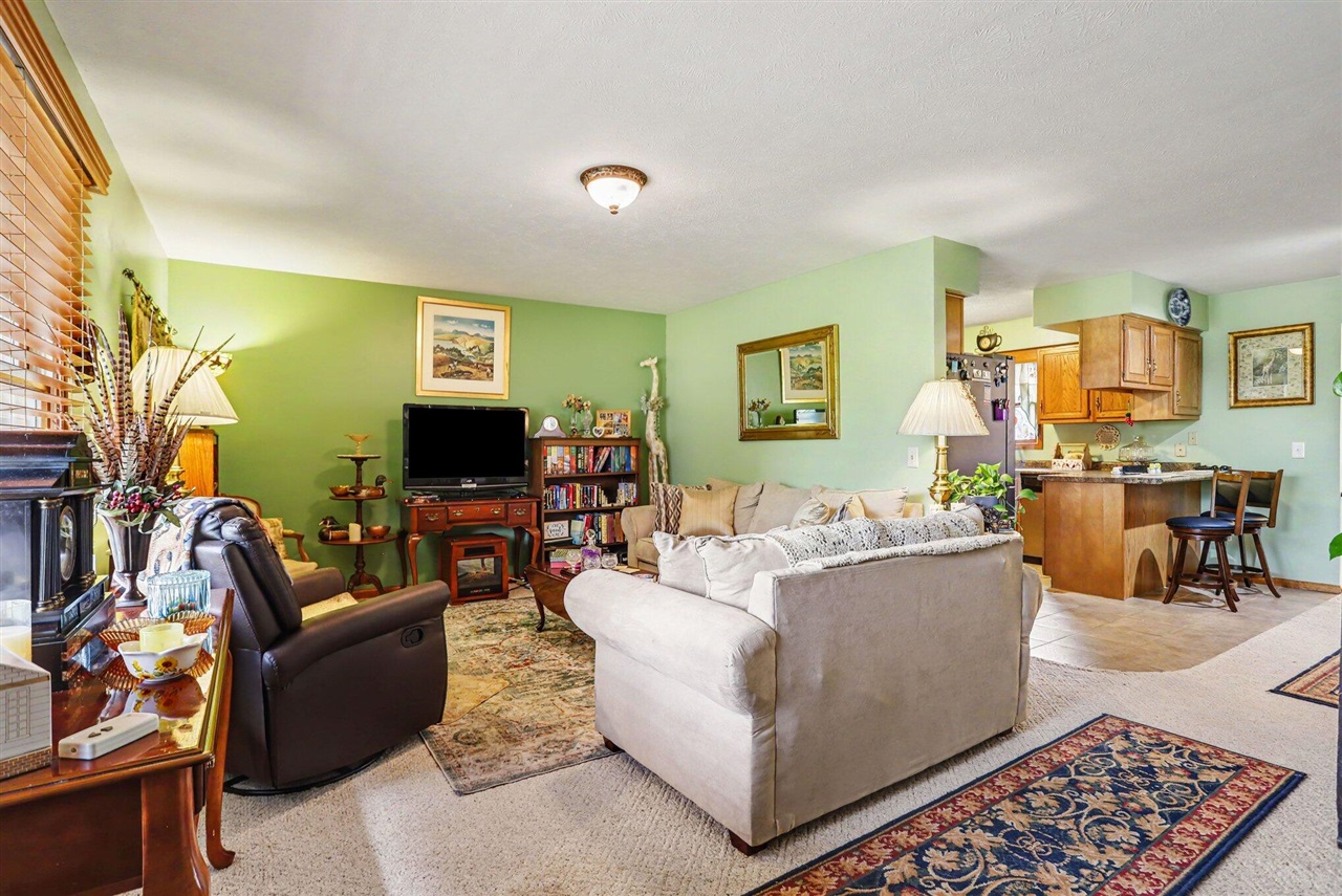 56328 Puma Drive, Three Rivers, MI 49093 — photo 2
